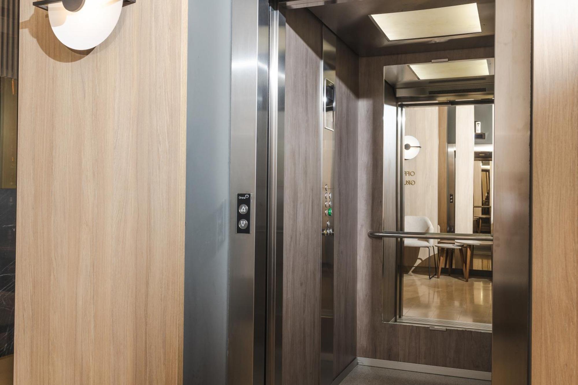 Hotel 219 ブドヴァ エクステリア 写真