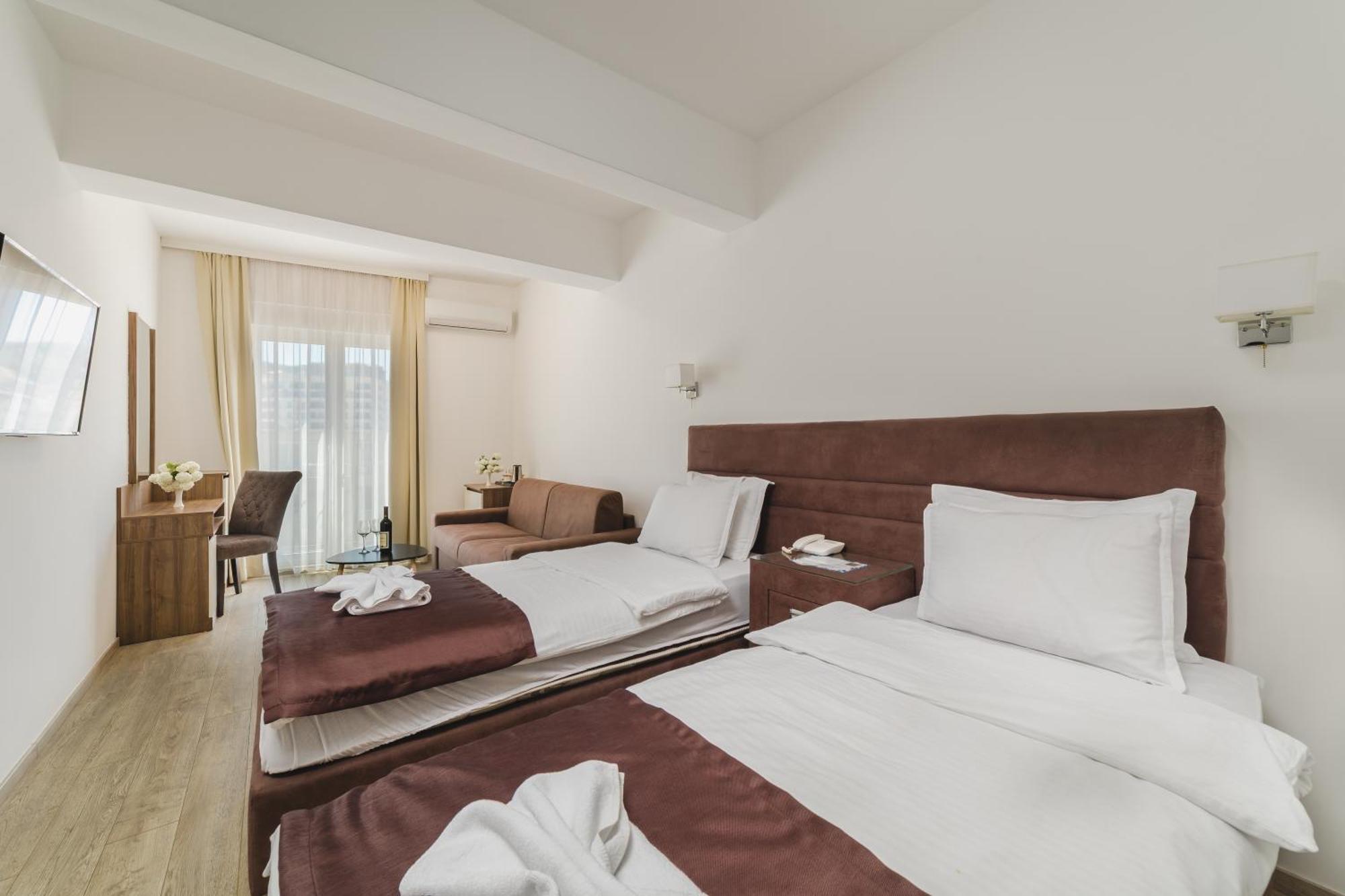 Hotel 219 ブドヴァ エクステリア 写真